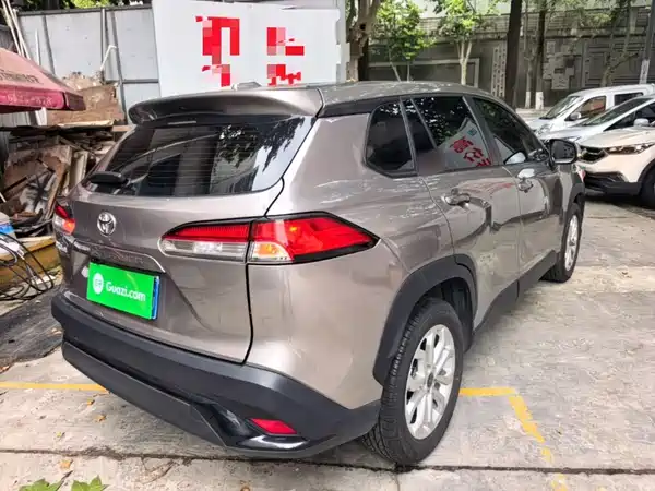 Toyota Frontlander 2023