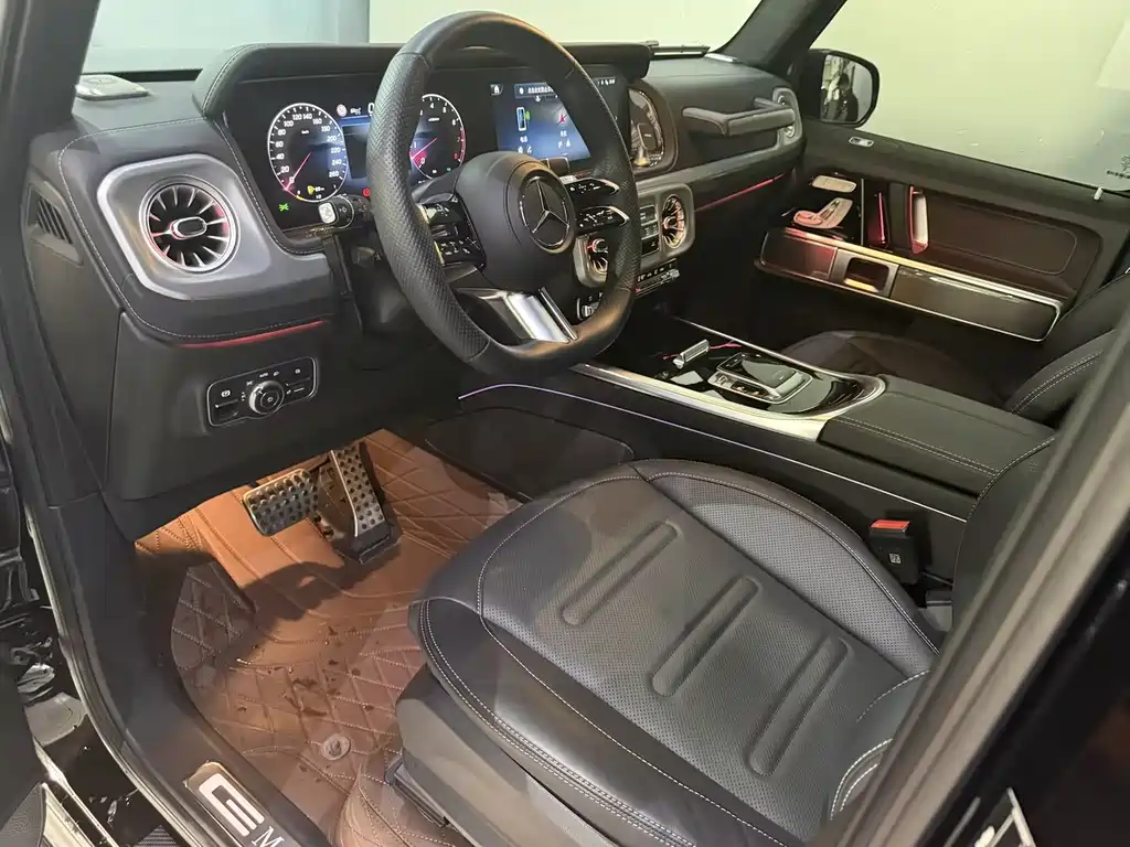 Mercedes-Benz G-Class 2025 — фото 11