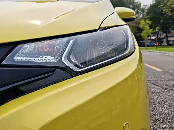 Honda Fit 2016