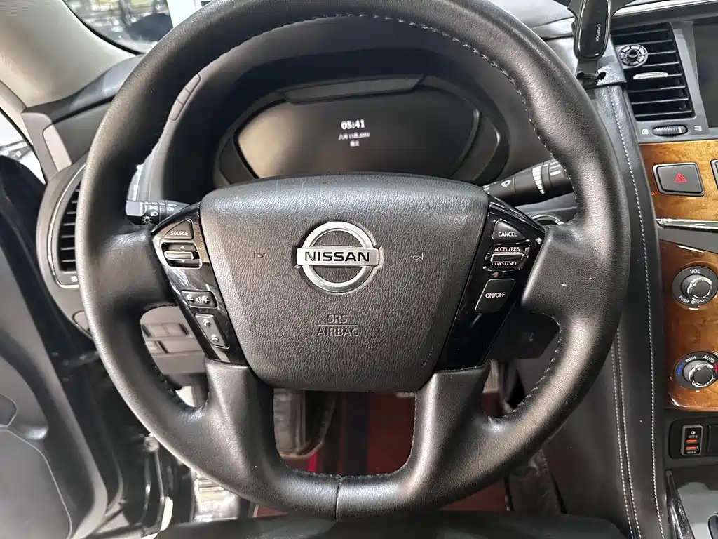 Nissan Patrol 2020 — фото 10