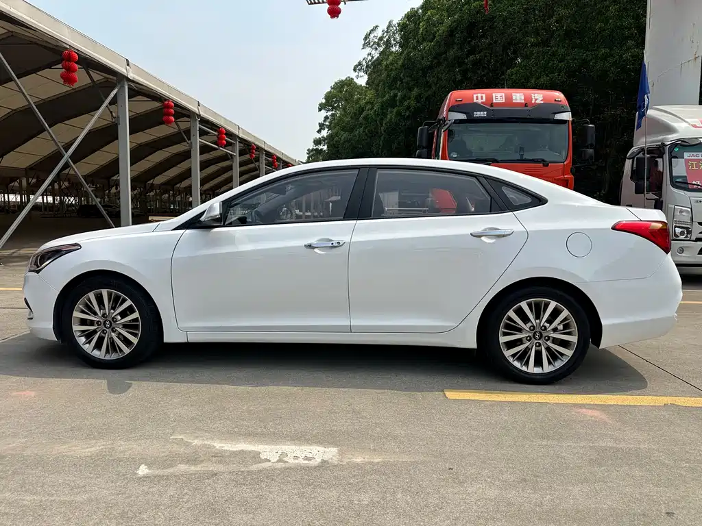 Hyundai Mistra 2018 — фото 10