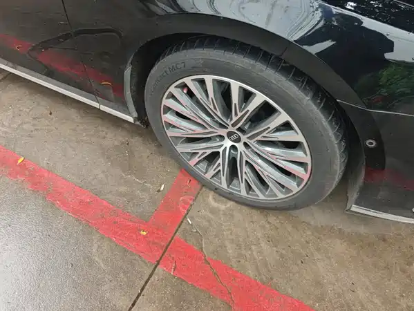 Audi A8 2021