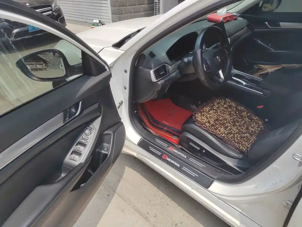 Honda Accord 2022 — фото 14