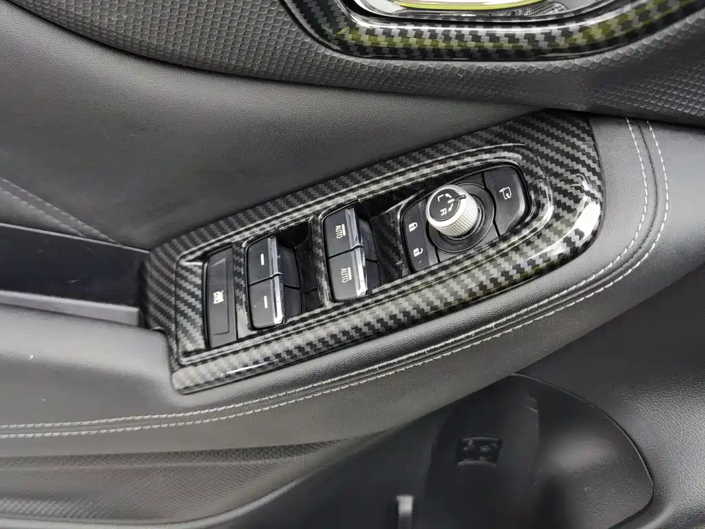 Subaru Forester 2019 — фото 9