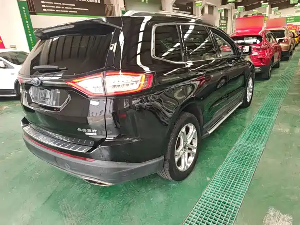 Ford Edge 2016