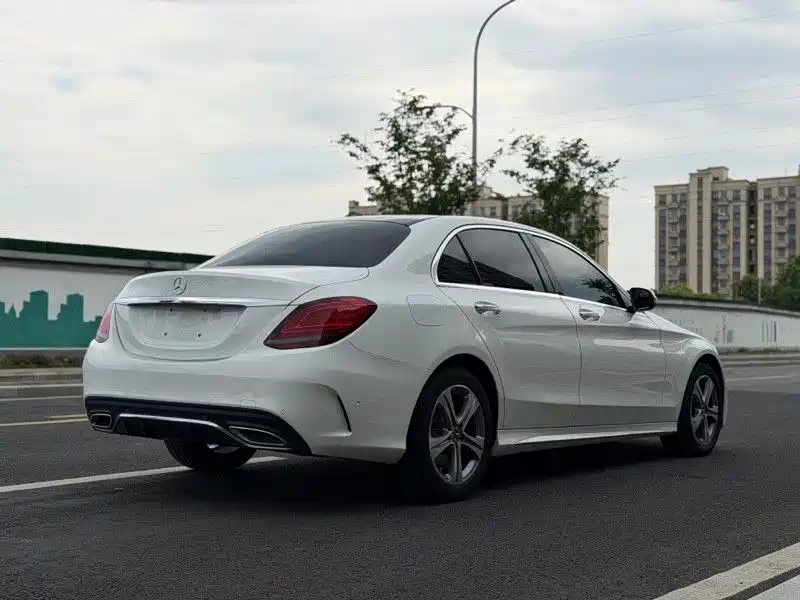 Mercedes-Benz C-Class 2021 — фото 10