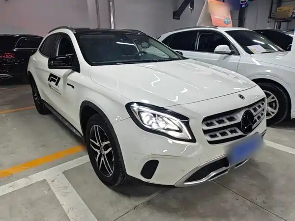 Mercedes-Benz GLA 2018