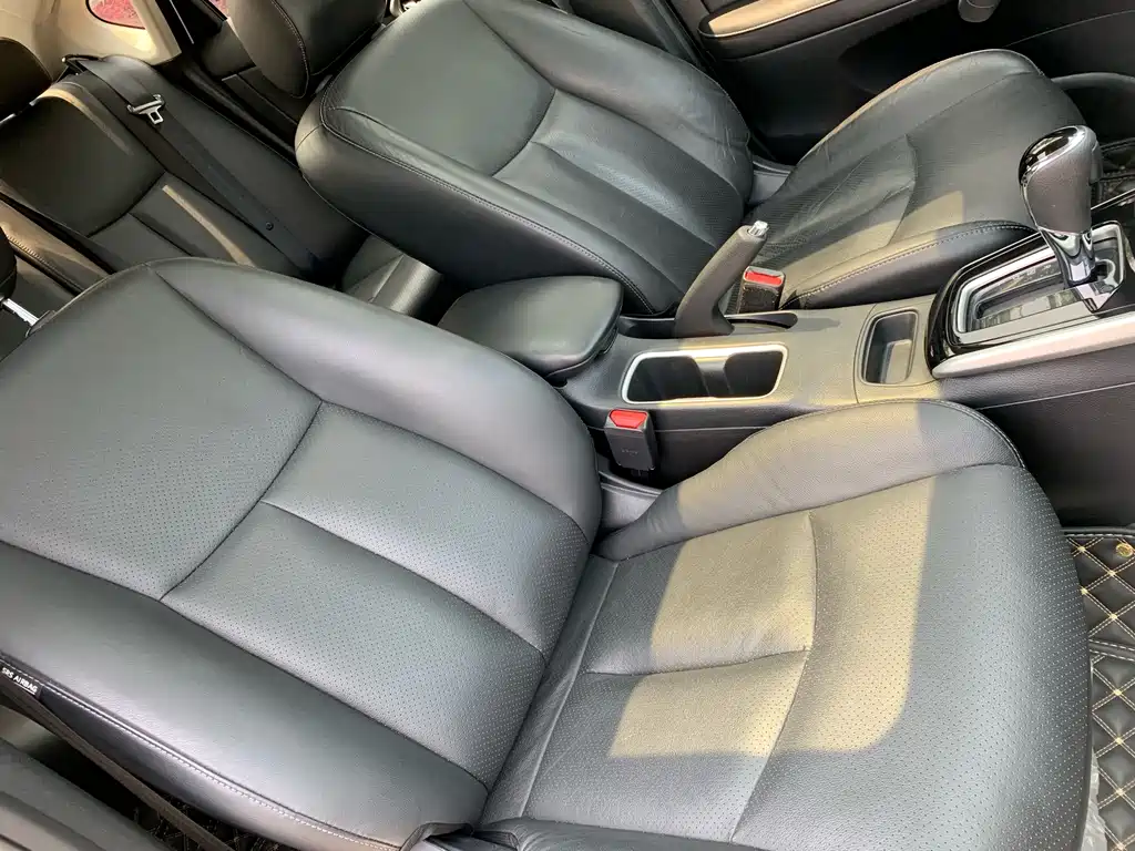 Nissan Sylphy 2019 — фото 25