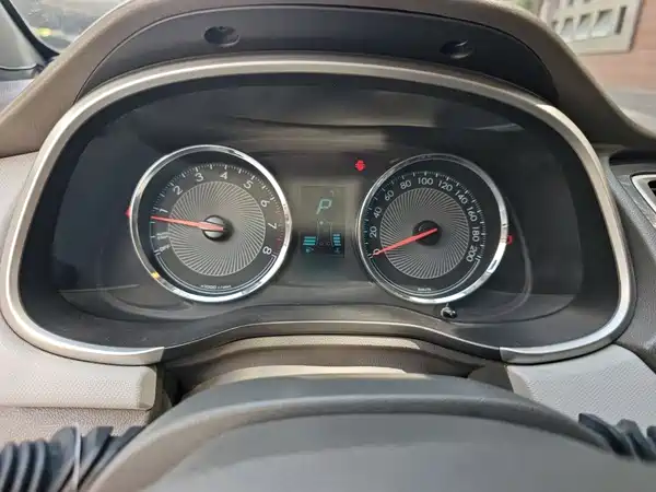 Chevrolet Lefeng RV 2016