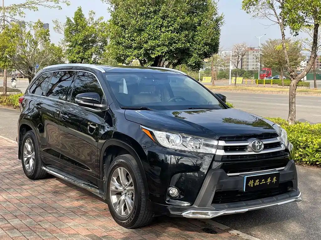 Toyota Highlander 2019 — фото 3