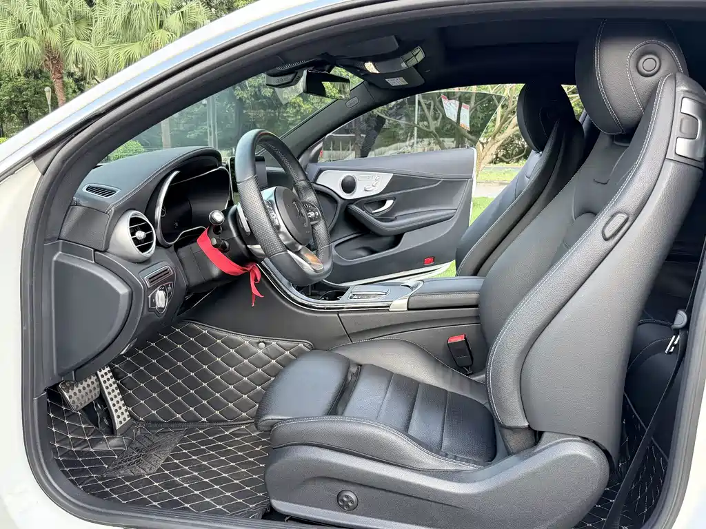 Mercedes-Benz C-Class 2020 — фото 6