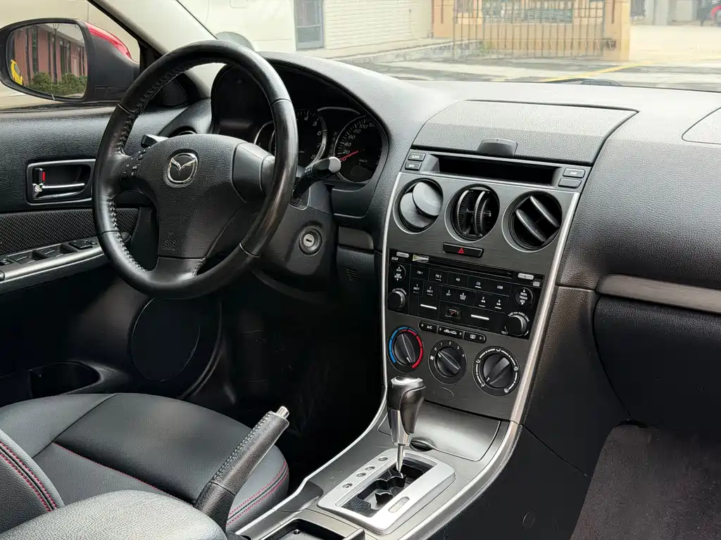 Mazda 6 2015 — фото 9