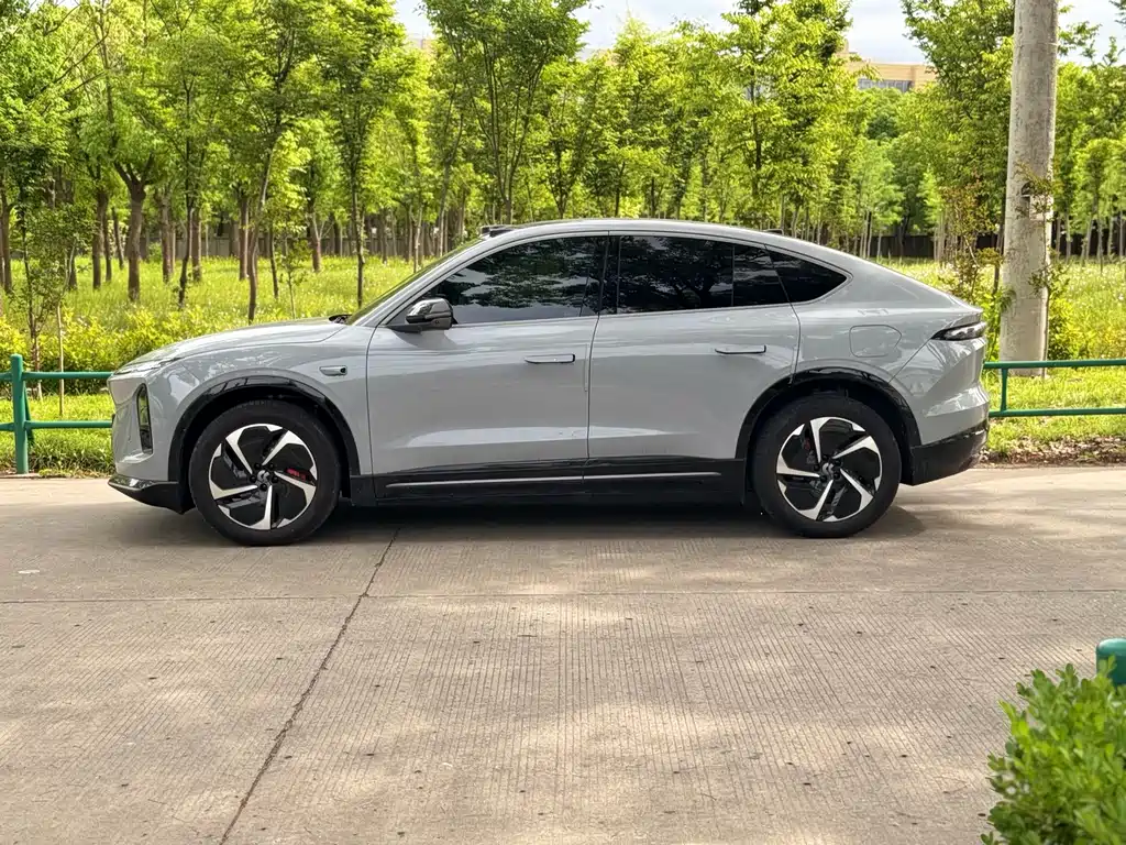NIO EC6 2025
