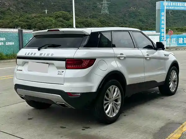 Landwind X7 2017