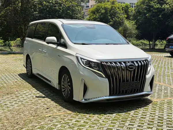 GAC Trumpchi M8 2021