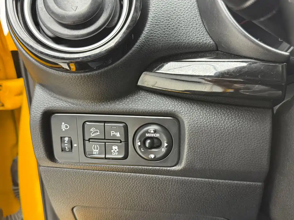 Kia KX1 2022 — фото 19