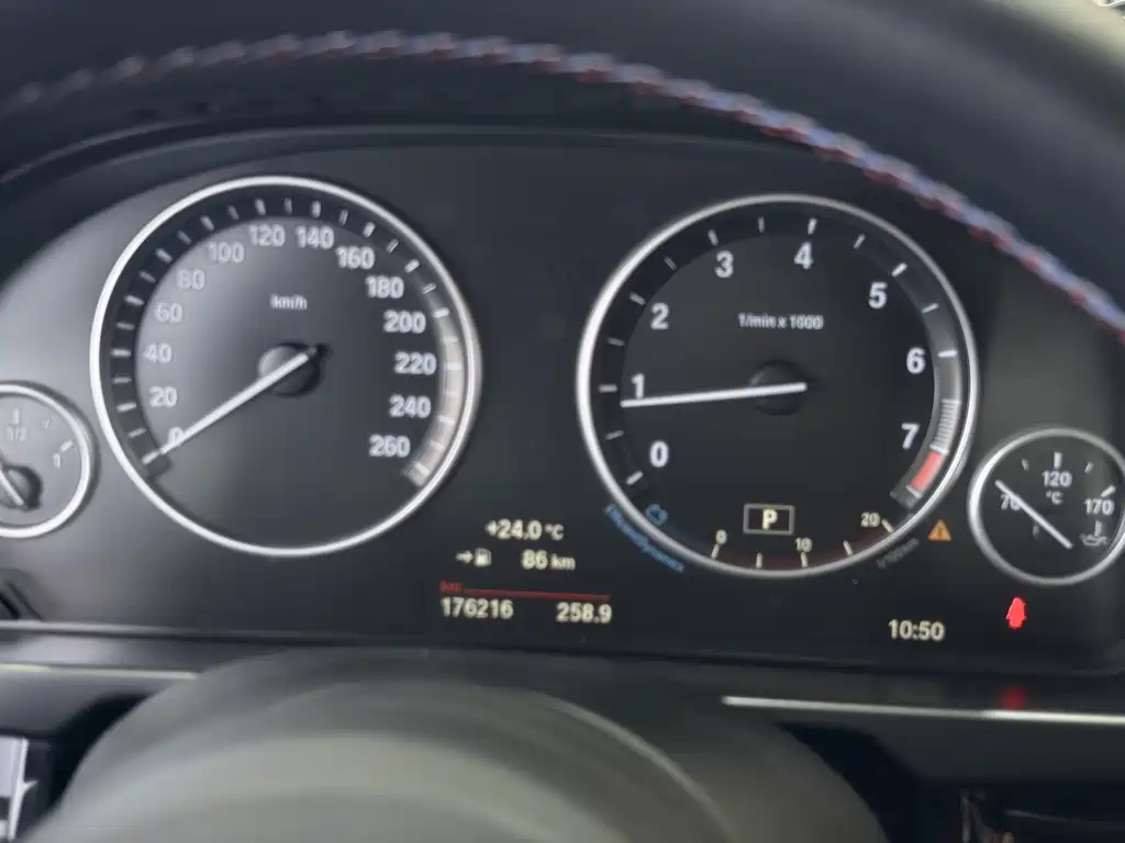 BMW X5 2015 — фото 13