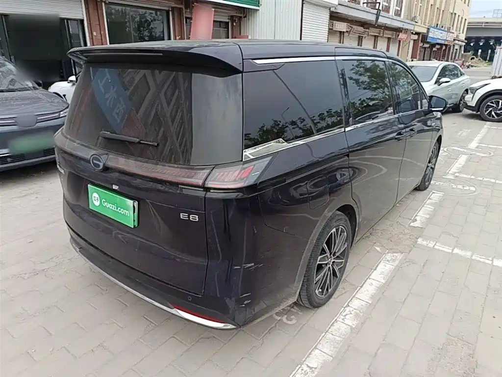 GAC Motor E8 Hybrid 2024 — фото 7