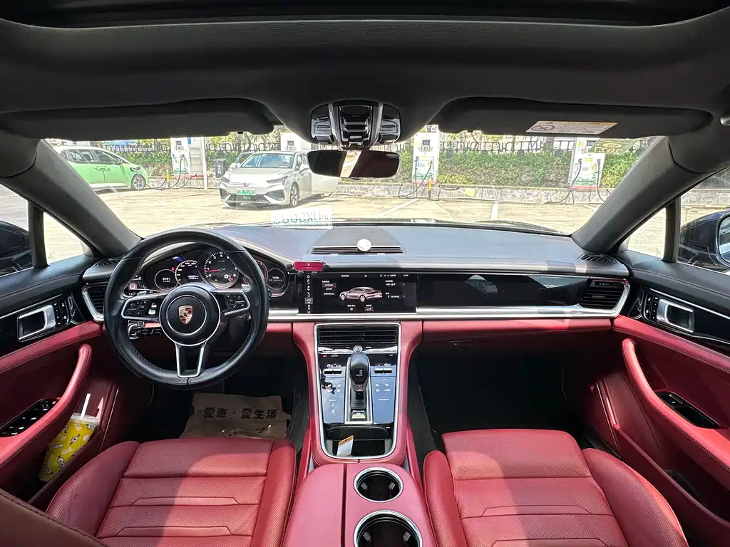 Porsche Panamera 2019 — фото 9