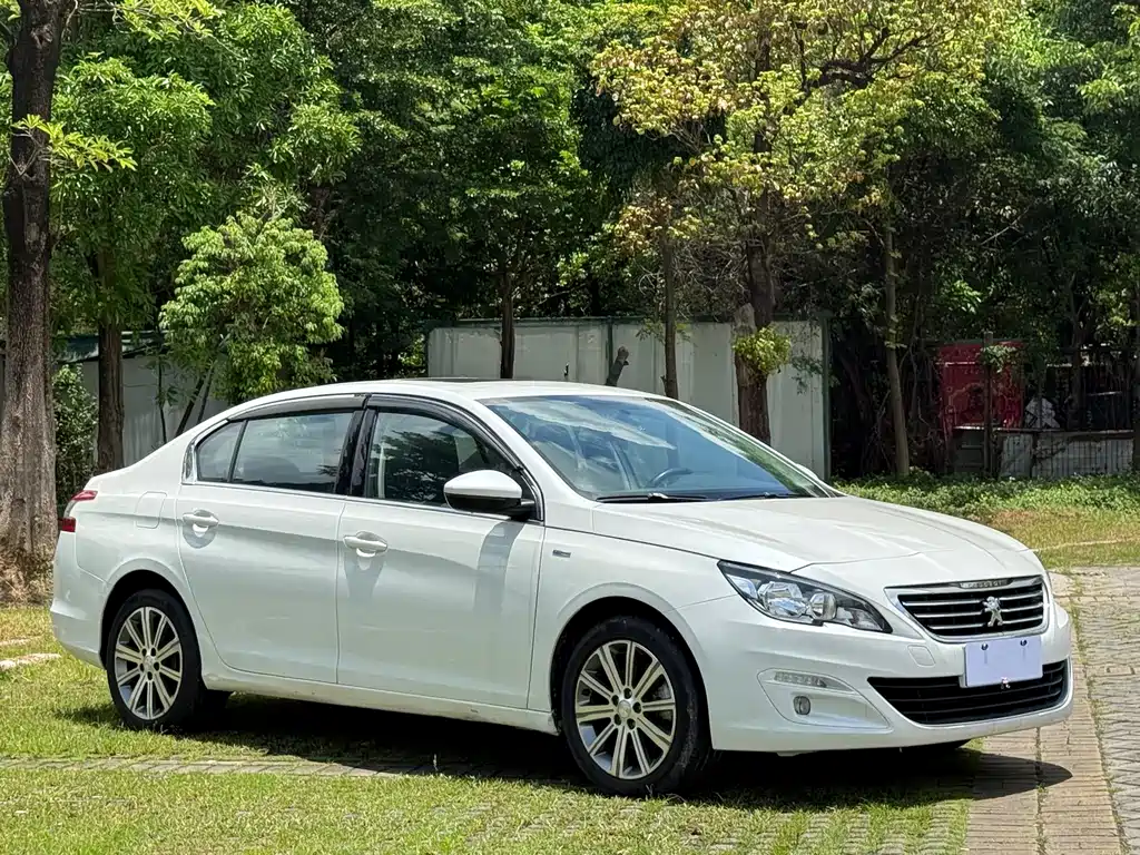 Peugeot 408 2018