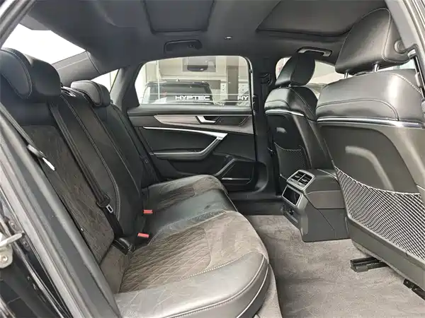 Audi A6L 2020