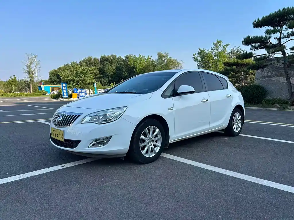 Buick Excelle 2014