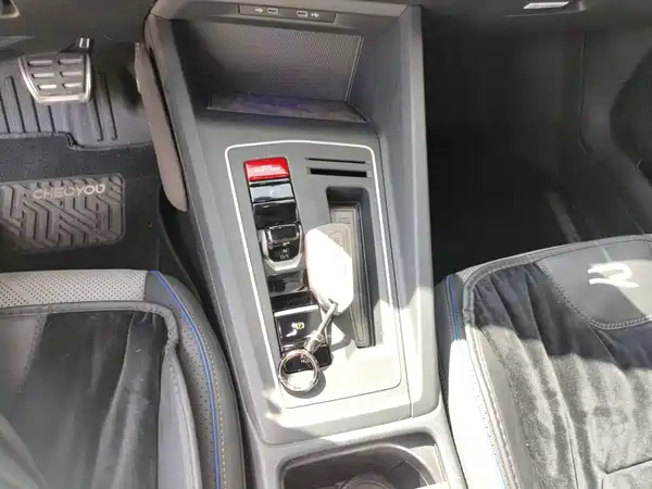Volkswagen Golf 2024