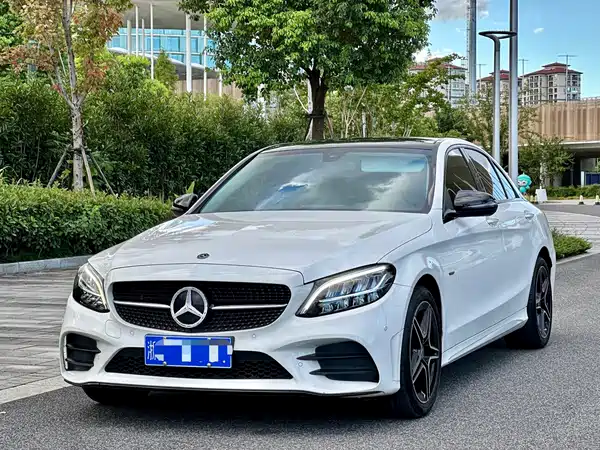 Mercedes-Benz C-Class 2021