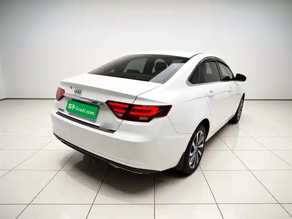 Geely Emgrand GL 2021