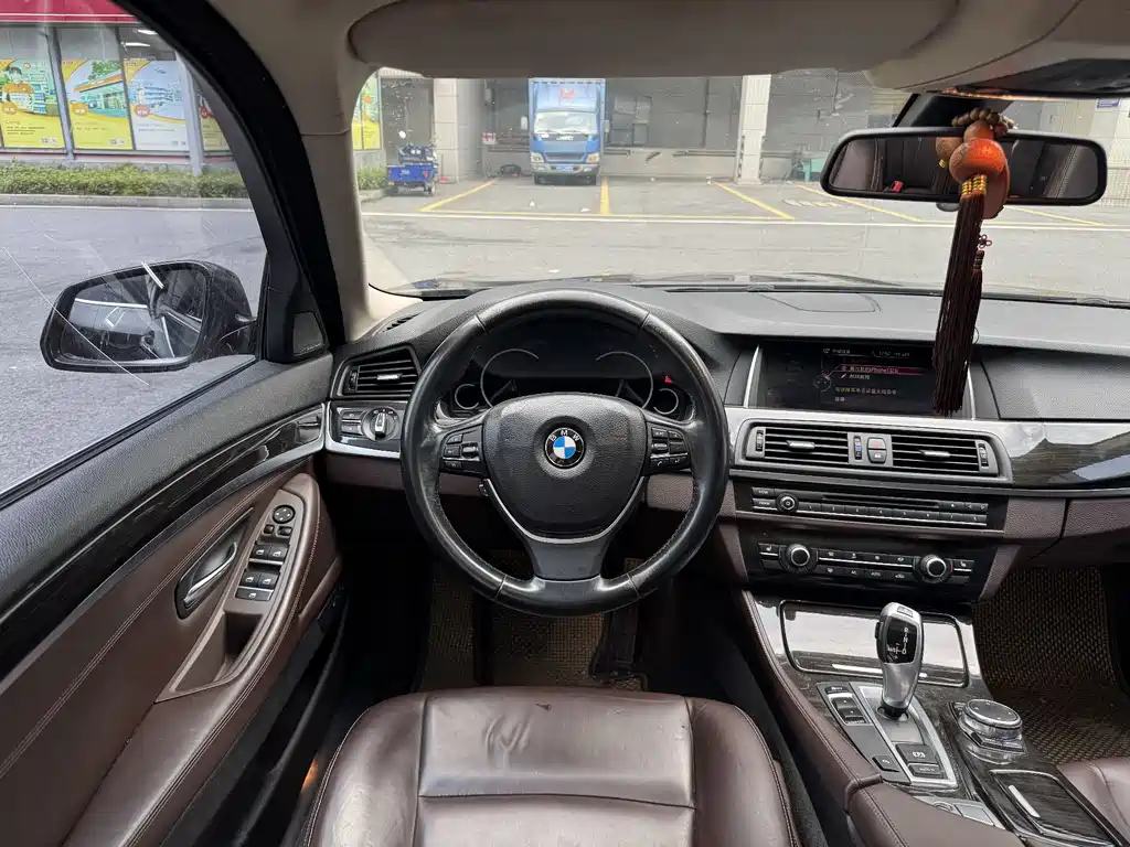 BMW 5 Series 2016