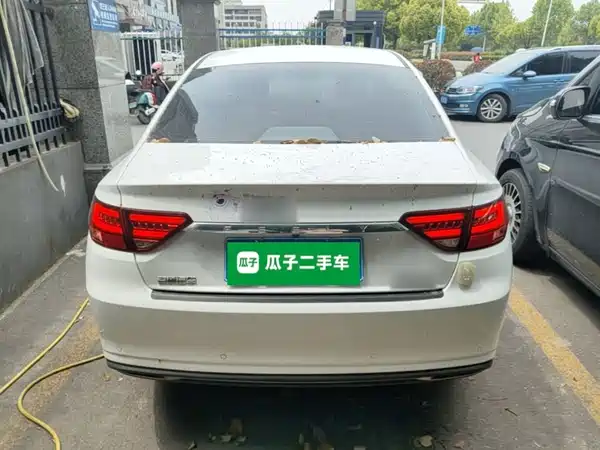 Geely Emgrand GL 2021