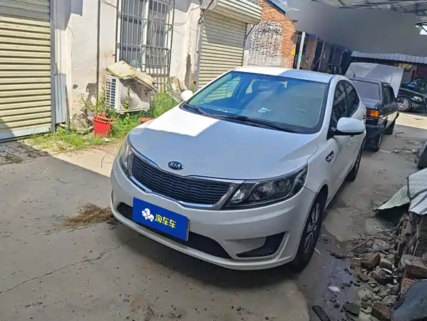 Kia K2 2014