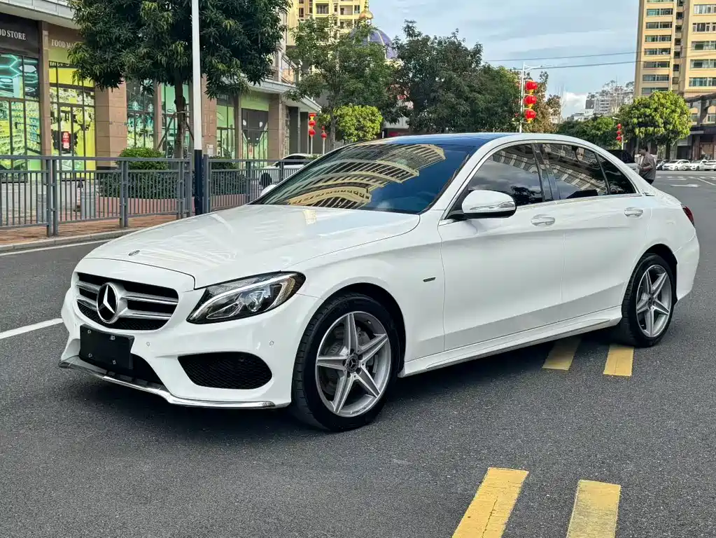 Mercedes-Benz C-Class 2018 — фото 1