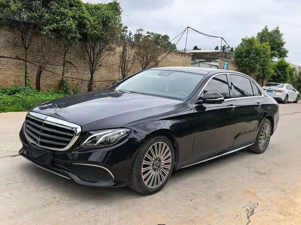 Mercedes-Benz E-Class 2017