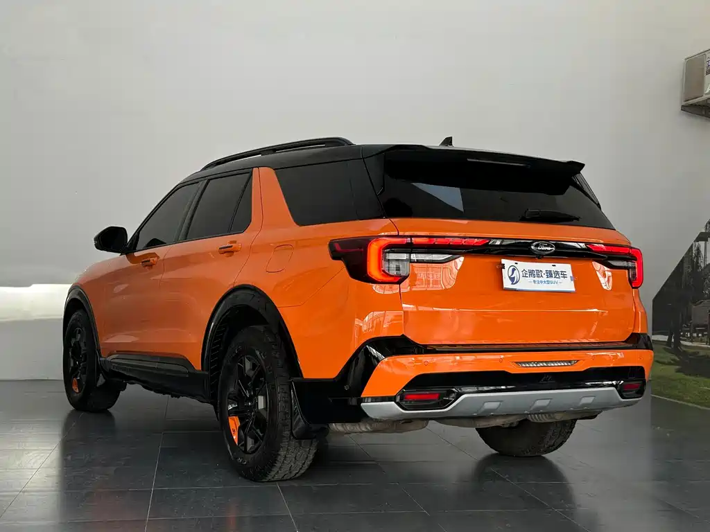 Ford Explorer 2023 — фото 6