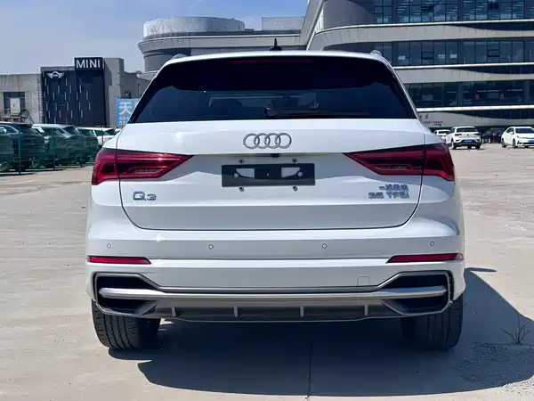 Audi Q3 2022