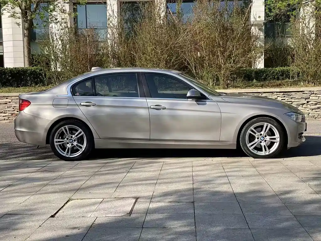 BMW 3 Series 2013 — фото 4