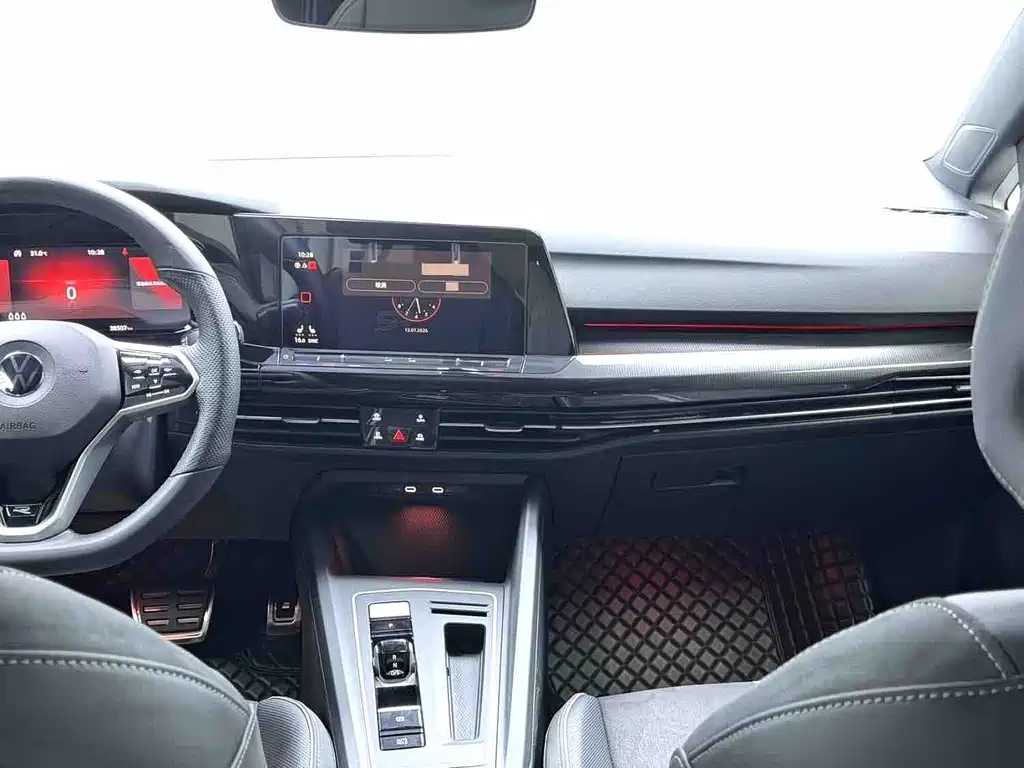 Volkswagen Golf 2023