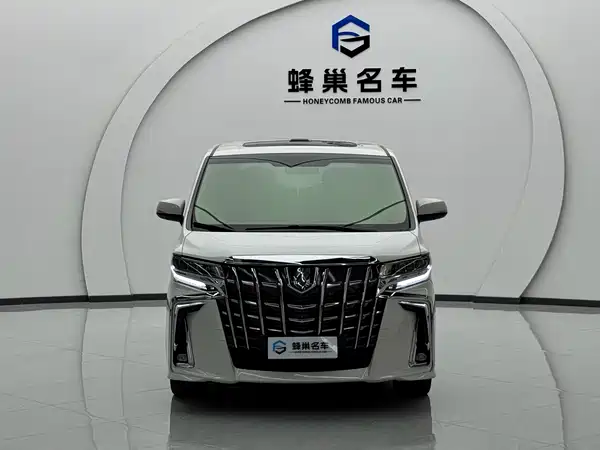Toyota Alphard 2015