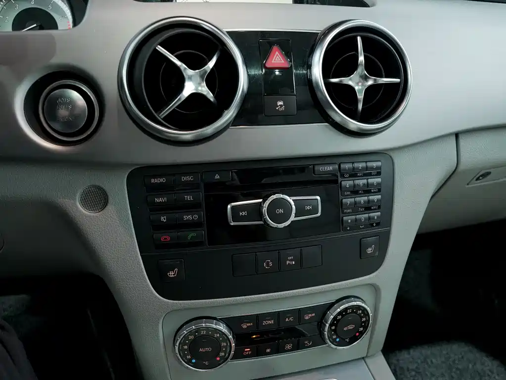 Mercedes-Benz GLK-Class 2013 — фото 7
