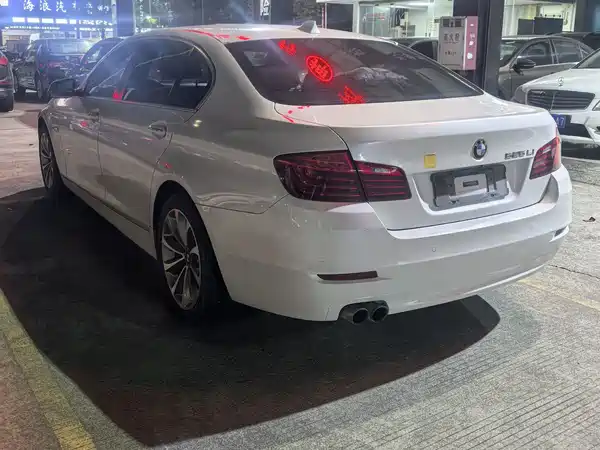 BMW 5 Series 2016