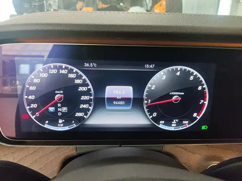 Mercedes-Benz E-Class 2018