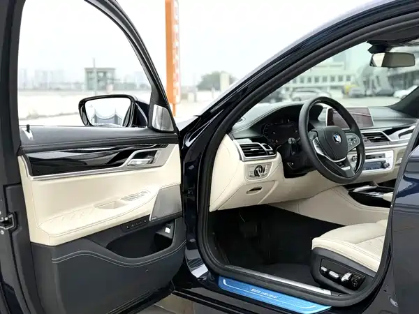 BMW 7 Series 2020