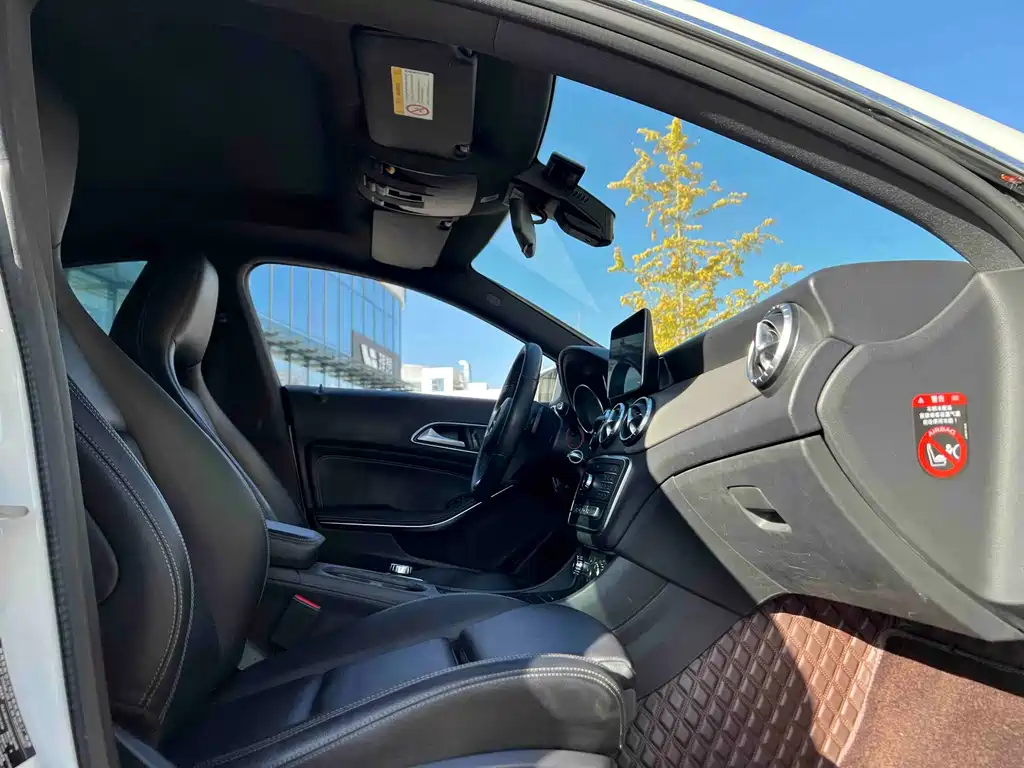 Mercedes-Benz CLA 2017 — фото 6
