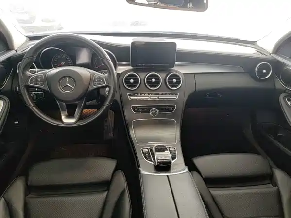 Mercedes-Benz C-Class 2017