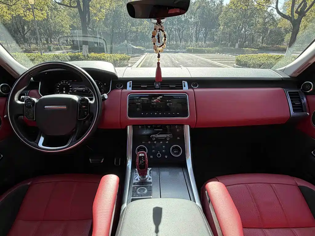 Land Rover Sport 2020 — фото 15
