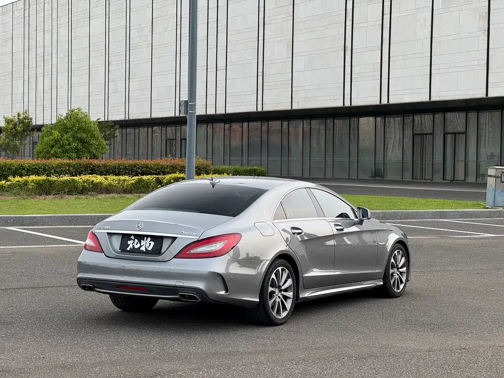 Mercedes-Benz CLS 2015