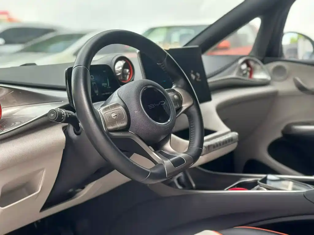 BYD Dolphin 2022
