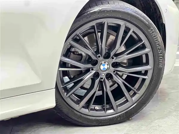BMW 3 Series 2021
