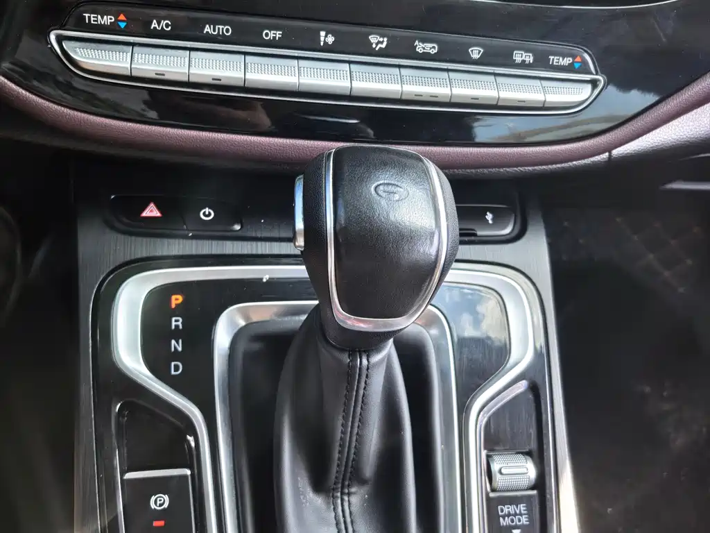 GAC Trumpchi M6 2022 — фото 19